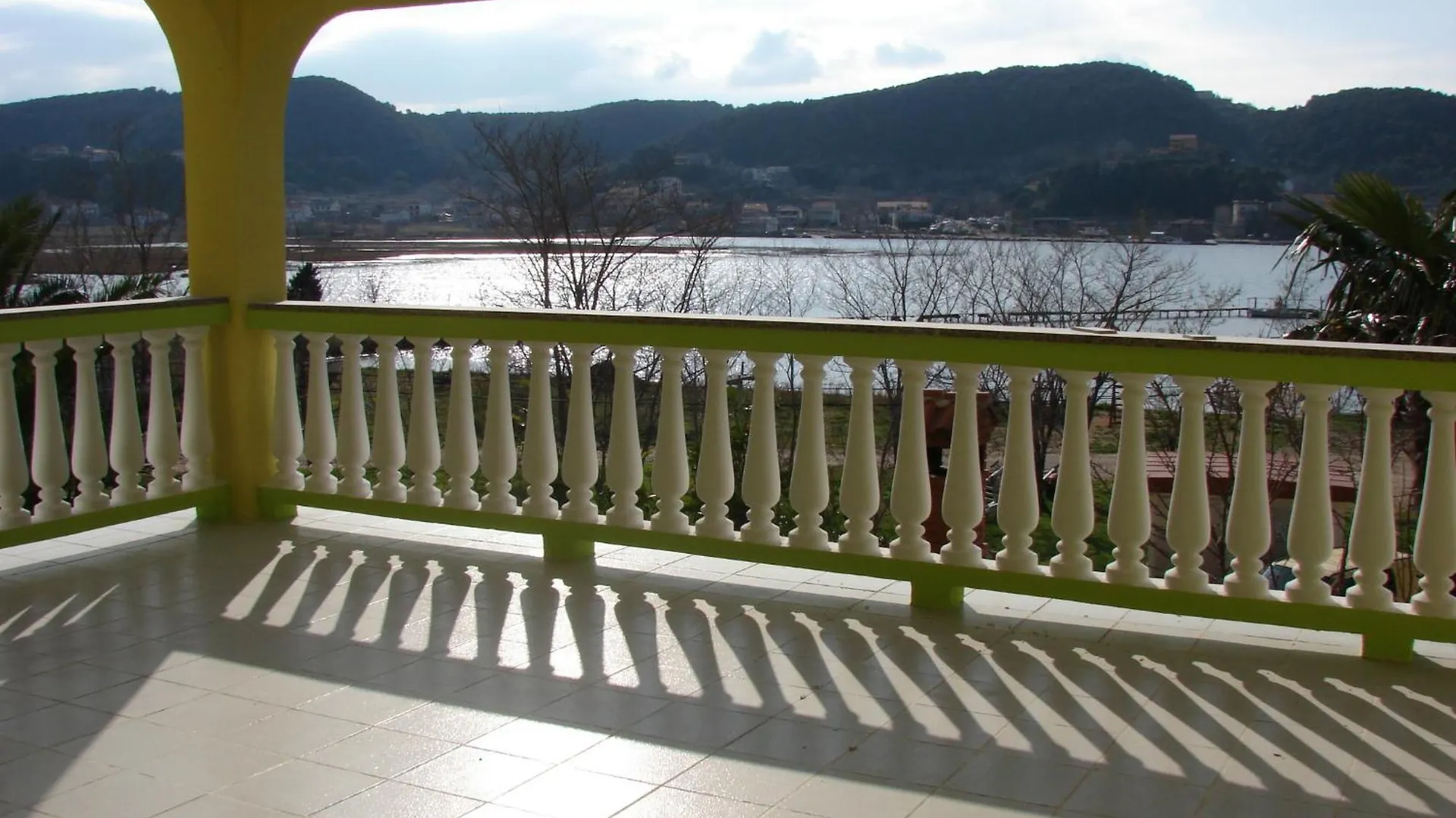 Apartments Slavko Supetarska Draga Croazia
