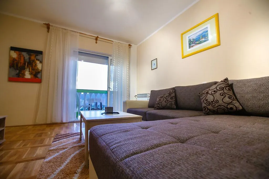 Apartments Slavko Supetarska Draga Croazia