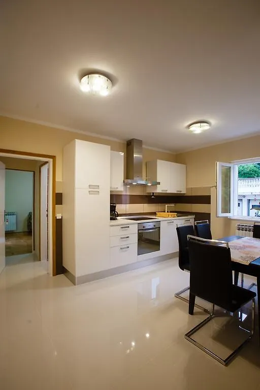 Apartments Slavko Supetarska Draga